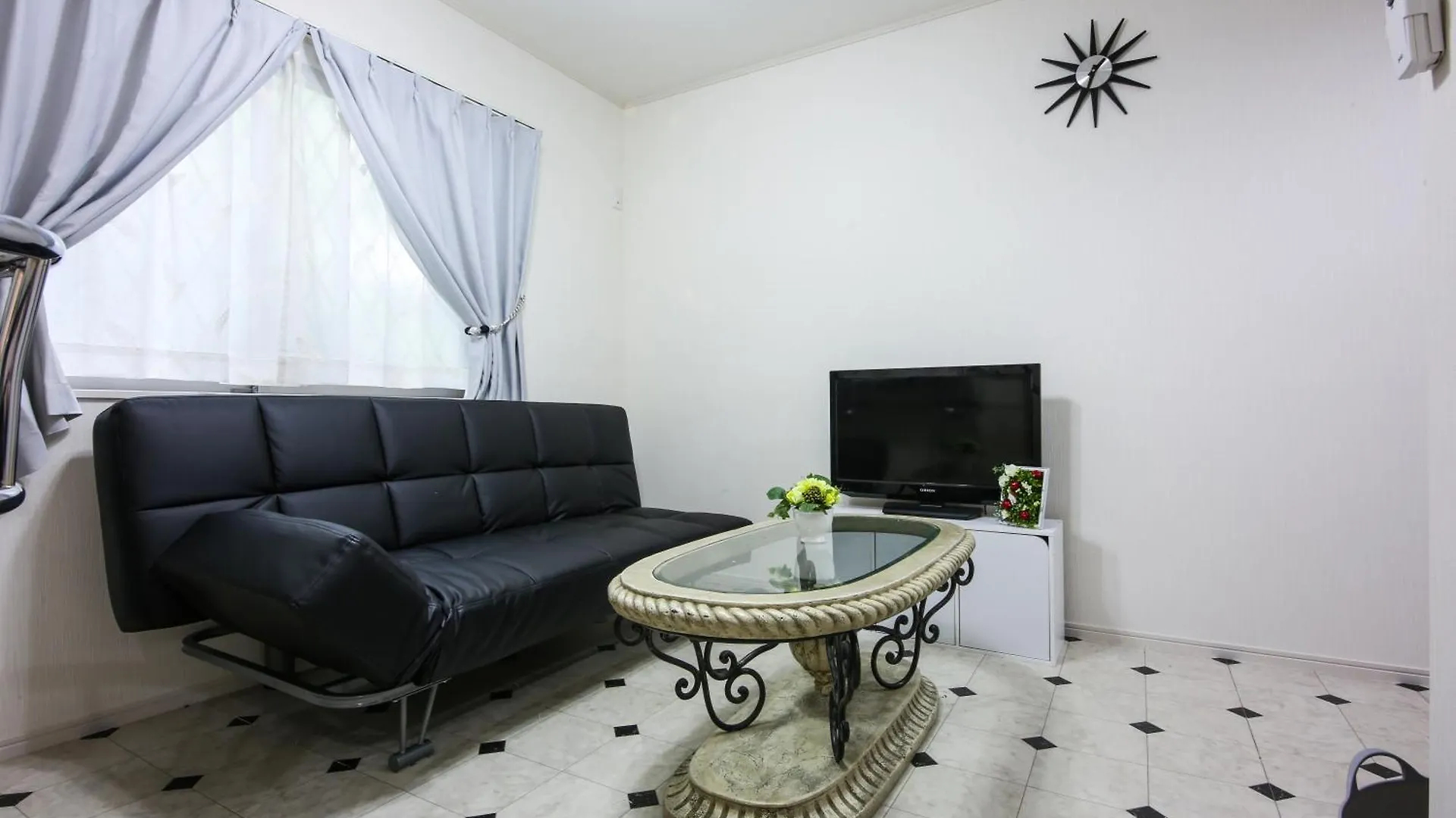 Holiday home 3, Kameido, Entire House For Rent Tokyo