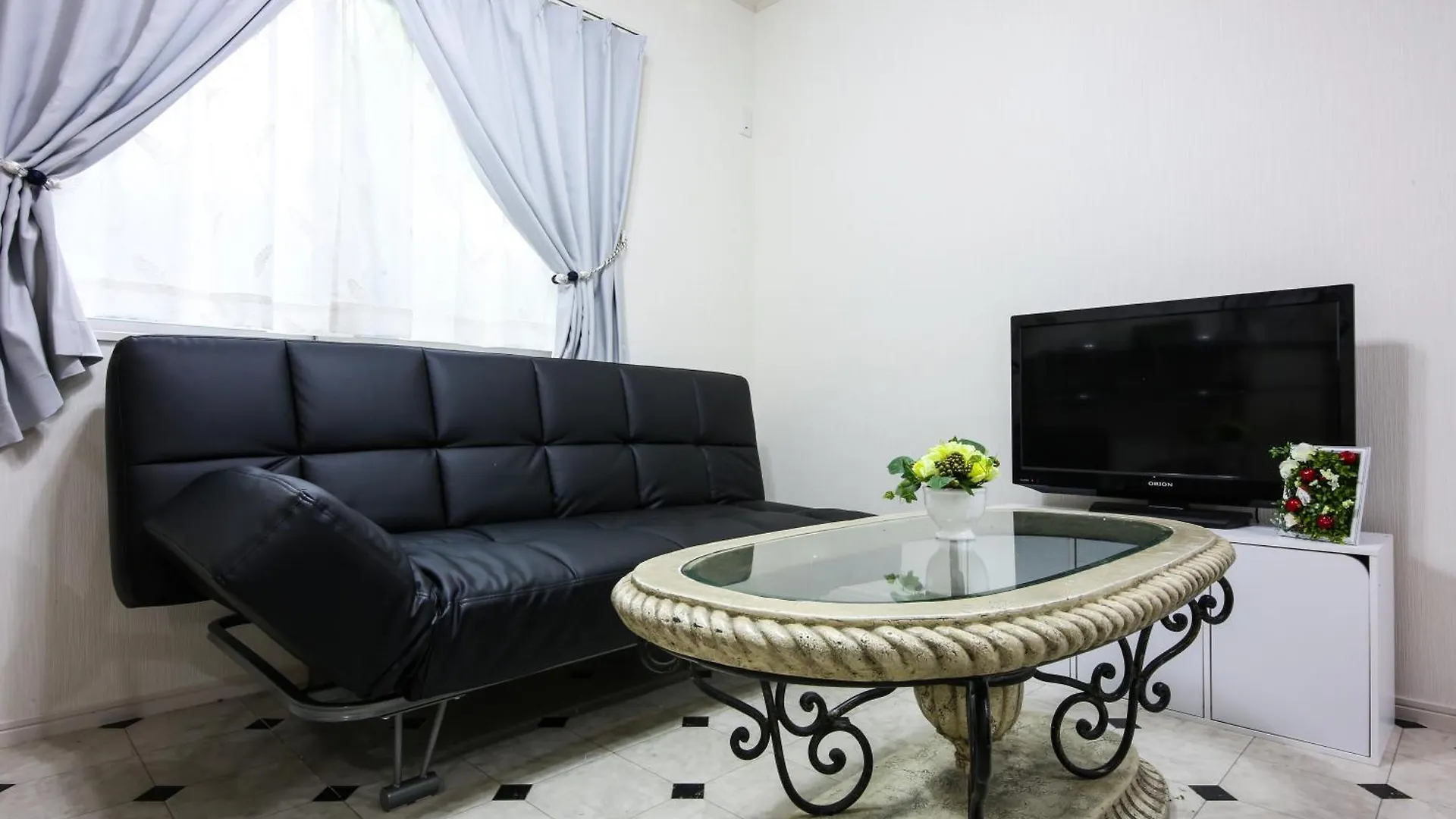 Holiday home 3, Kameido, Entire House For Rent Tokyo